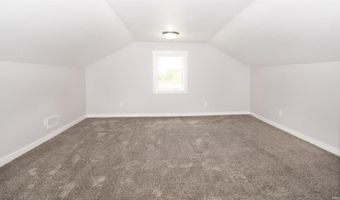 3046 Long Lake Rd, Albion, IN 46701