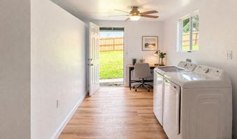 82-6136 ROAD D B, Captain Cook, HI 96704