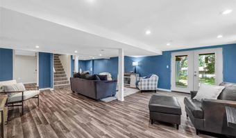 673 Lemonwood Dr, Ballwin, MO 63021