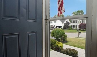 47 Timber Cove Ct, Amherst, NY 14051