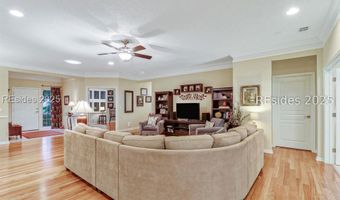 9 Pinyon Dr, Bluffton, SC 29909