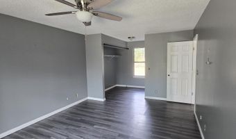 632 Carver Cir, Alford, FL 32420