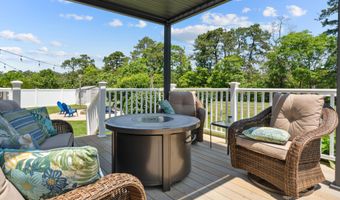 22 Hannah Lee Rd, Barnegat, NJ 08005
