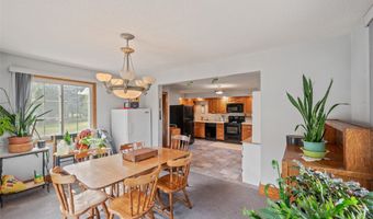 4370 NE 64th St, Altoona, IA 50009