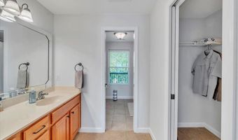 12100 Two Rivers Dr B3-4, Athens, AL 35611