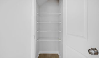 1062 C Dominy Ct, Camden, SC 29020