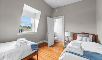 491 Thames St, Newport, RI 02840