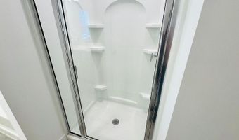 124 Auburn Run Ln, Auburn, GA 30011