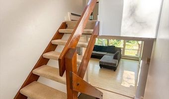 466 Greenbush Rd, East Greenwich, RI 02818