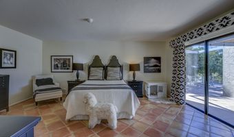 1049 N BOULDER Dr, Carefree, AZ 85377