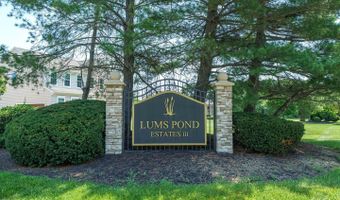 235 W HOPE Ct, Bear, DE 19701