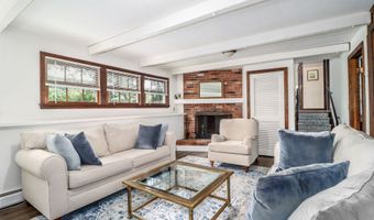 21 Lillinonah Dr, Brookfield, CT 06804