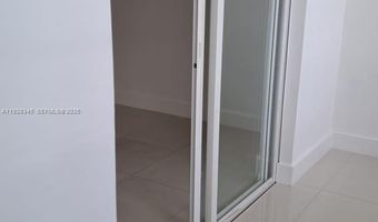 2810 NE 201st Ter G107, Aventura, FL 33180