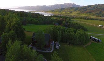 244 245 BLACK MOUNTAIN Ln, Alpine, WY 83128