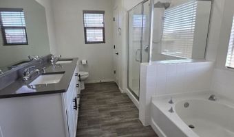1704 Tenen Pass Dr, Benson, AZ 85602