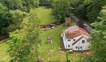 4667 Saint Clara Rd, Alum Bridge, WV 26321