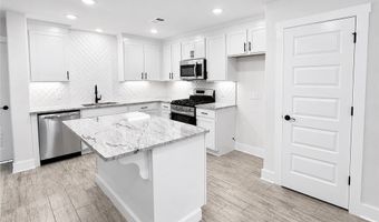 4207 SW Pawhuska St, Bentonville, AR 72713