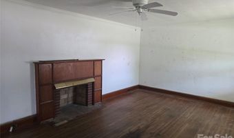 1127 N Mountain St, Blacksburg, SC 29702