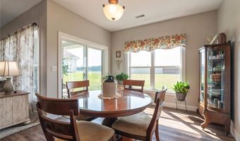 1611 Breca Ridge Dr 4, Anamosa, IA 52205