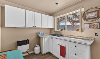 10220 Skunk Creek Rd, Cascade, ID 83611