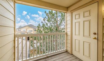 5726 N Genoa Way 301, Aurora, CO 80019
