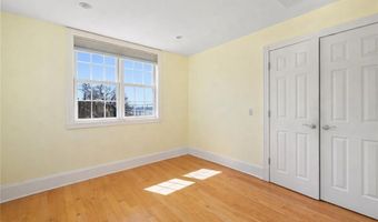 503 Seaside Dr, Jamestown, RI 02835