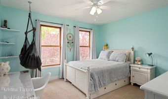 4797 Sunflower Ridge Dr NE, Ada, MI 49301
