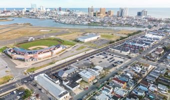 638 Wisteria Rd, Atlantic City, NJ 08401