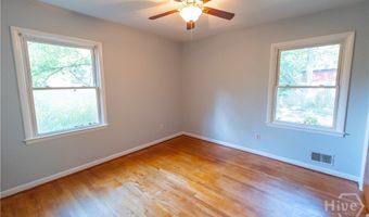 1005 College Station Rd, Athens, GA 30605