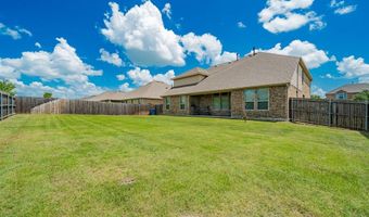 3030 Maverick Dr, Heath, TX 75126