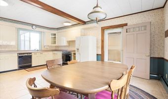 33 Bunker Hill Rd, Auburn, NH 03032