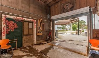 206-210 W OAK St, Amite, LA 70422