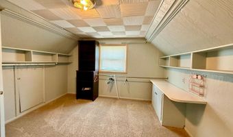 505 Edgewood Dr, Batesville, IN 47006
