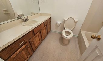 704 Midmar St, Aberdeen, NC 28315