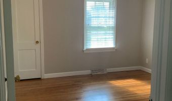 1101 N Poplar St, Aberdeen, NC 28315