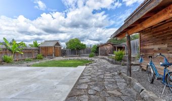 16510 SE GORDON St, Milwaukie, OR 97267