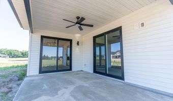 2217 Golfview Dr, Auburn, IN 46706