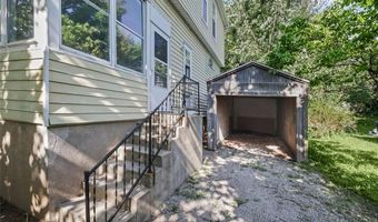 407 E 9th St, Alton, IL 62002