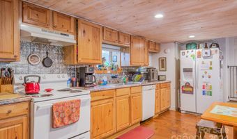 39 Edney Ln, Arden, NC 28704