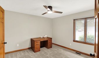 369 Rodeo Dr, Indianapolis, IN 46217