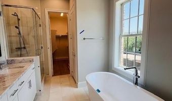 5024 Magnolia Cir, Addison, TX 75001