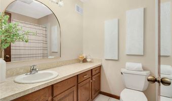 15704 Henna Ct, Apple Valley, MN 55124