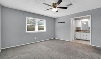 605 Cambridge Dr, Altus, OK 73521