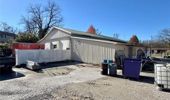 3015 Belle St, Alton, IL 62002