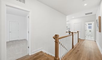 5413 WOODWAY Dr, Alexandria, VA 22310