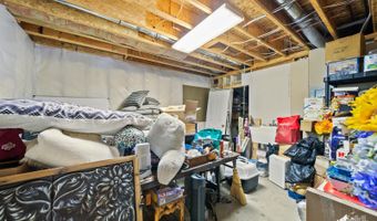 10100 Zermatt Cir, Anchorage, AK 99507