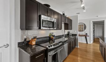1200 STEUART St 326, Baltimore, MD 21230