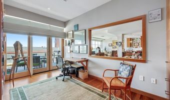 345 Thames St 407 N, Bristol, RI 02809