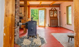 416 Lincolnville Ave, Belfast, ME 04915