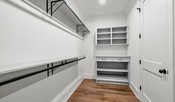 1238 London Woods Way 37, Apison, TN 37302